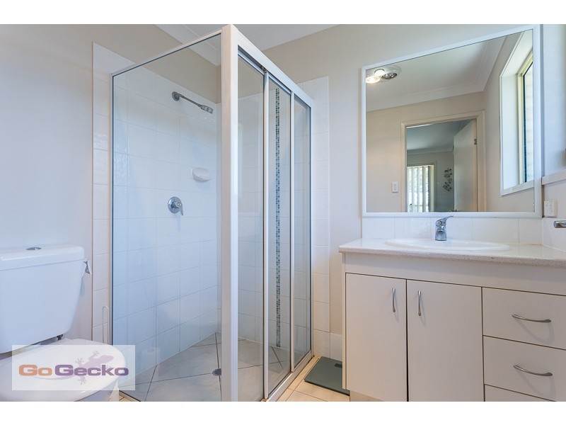 18 Tenielle Street, Boronia Heights QLD 4124