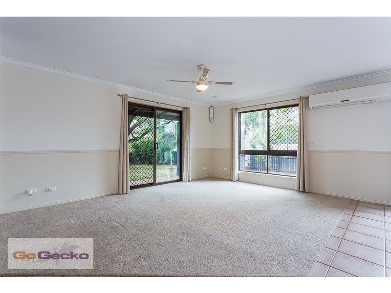13 Warren Court, Loganlea QLD 4131