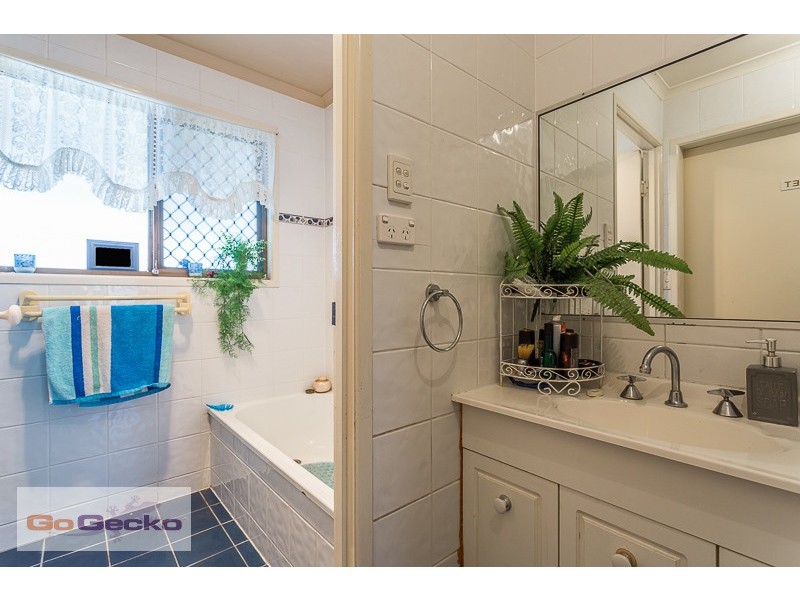 53 Ironwood Street, Crestmead QLD 4132