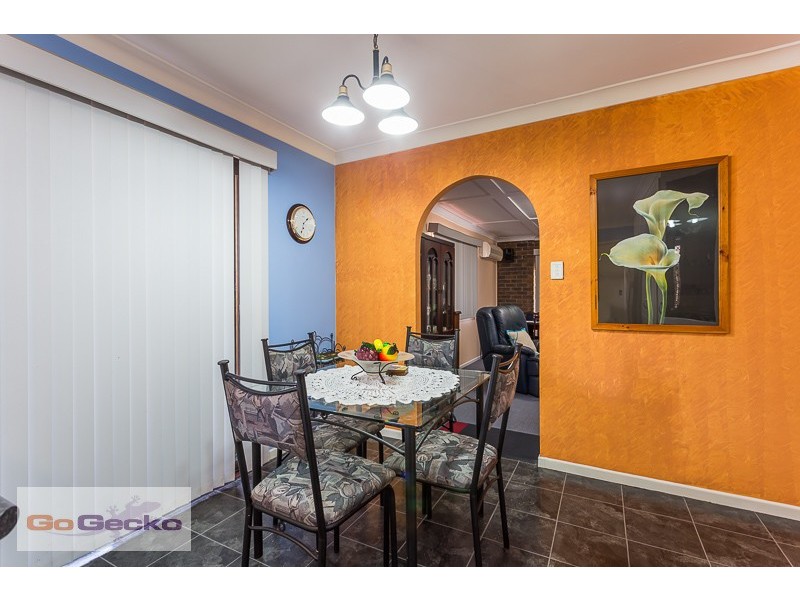 8 Salix Court, Crestmead QLD 4132