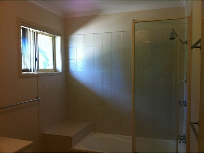 4/42 Monash Road, Loganlea QLD 4131