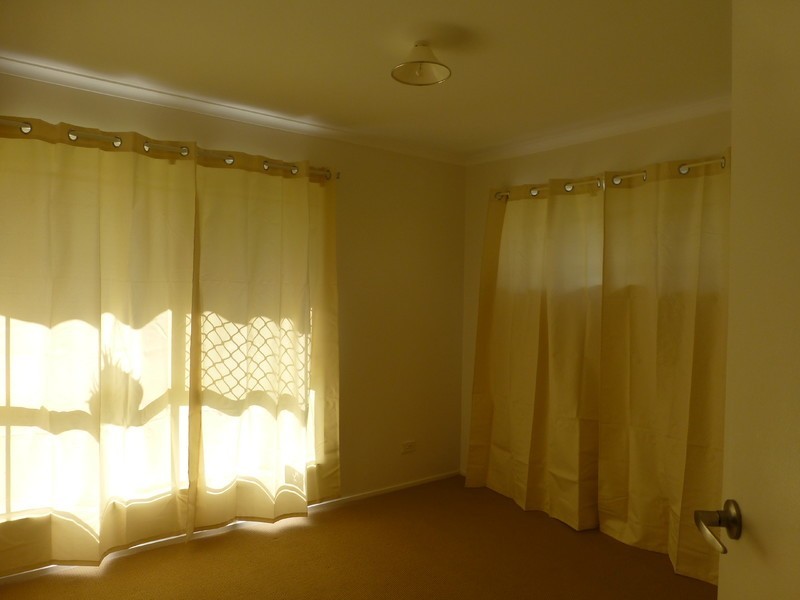 6 Hadlow Street, Waterford West QLD 4133