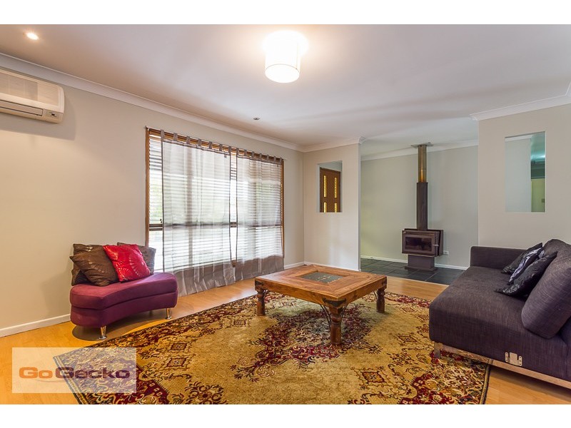 9 Stewart Street, Marsden QLD 4132