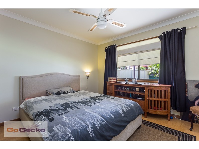 9 Stewart Street, Marsden QLD 4132