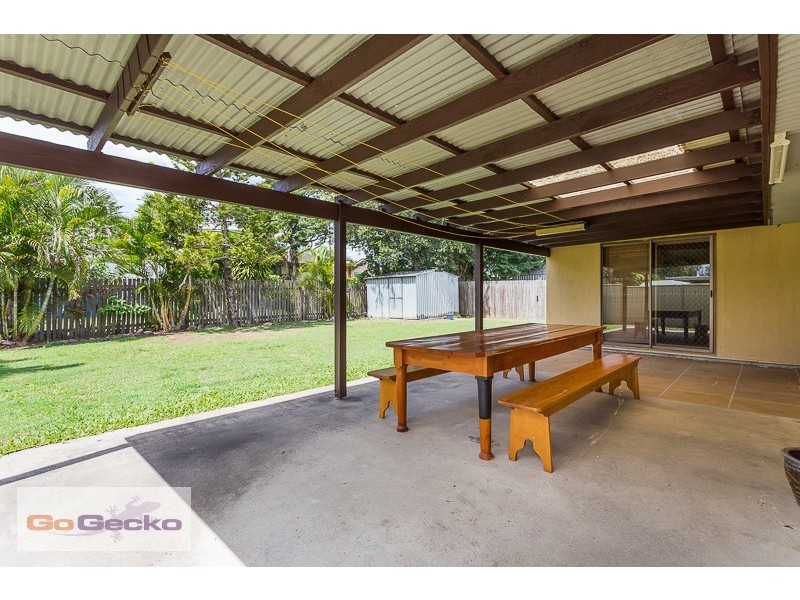 9 Stewart Street, Marsden QLD 4132