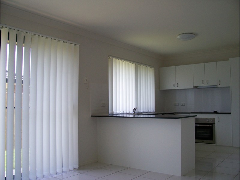 4 Parkvista Lane, Eagleby QLD 4207