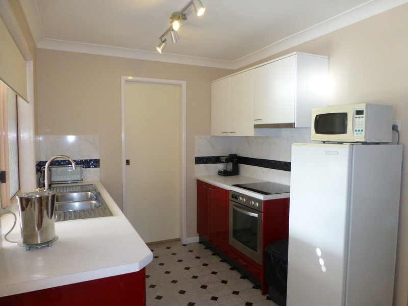 11 Norah Street, Crestmead QLD 4132