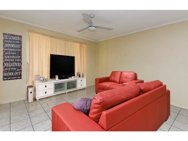 13 Ryan Street, Loganlea QLD 4131