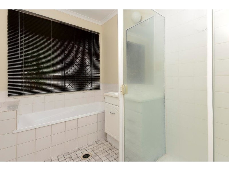 13 Ryan Street, Loganlea QLD 4131