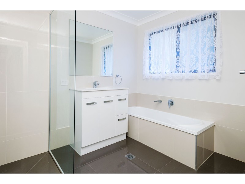 17B Teak Street, Shailer Park QLD 4128