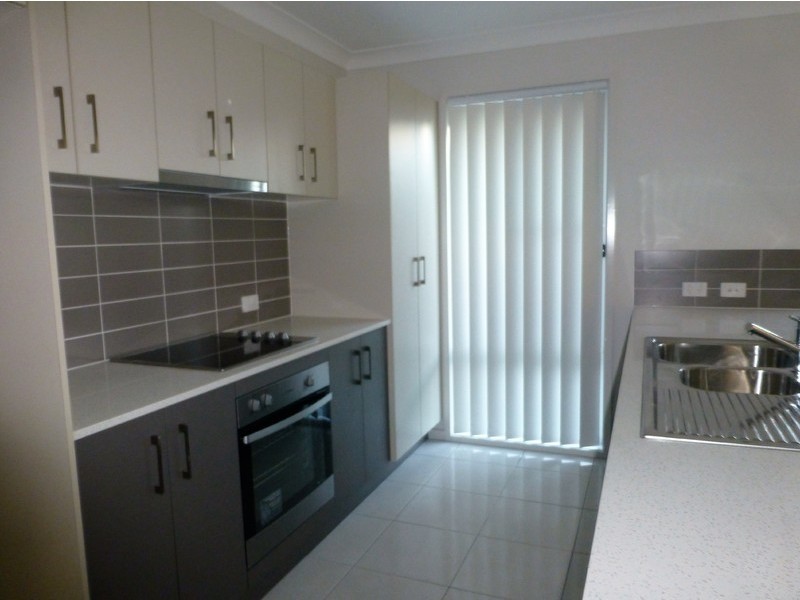 37 Fedrick Street, Boronia Heights QLD 4124