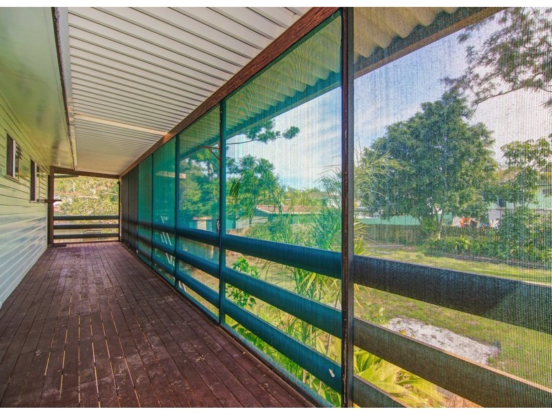 10 Maple Street, Marsden QLD 4132