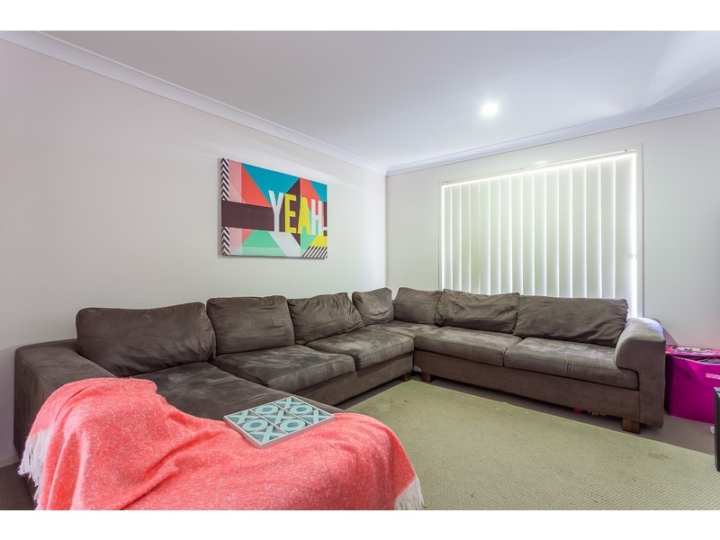 18 Tenielle Street, Boronia Heights QLD 4124