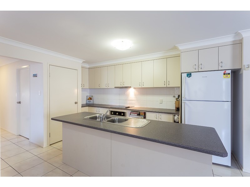 18 Tenielle Street, Boronia Heights QLD 4124