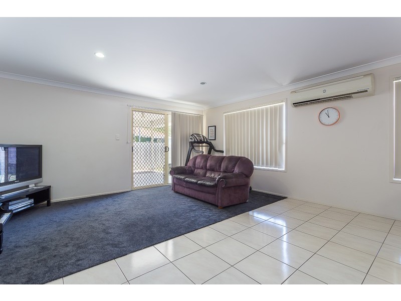 18 Tenielle Street, Boronia Heights QLD 4124