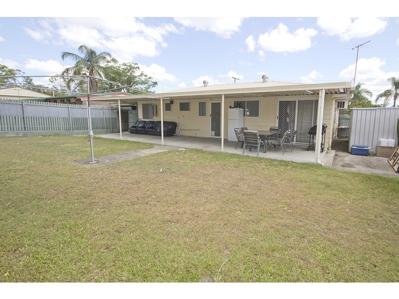 3 Dunbar Street, Browns Plains QLD 4118