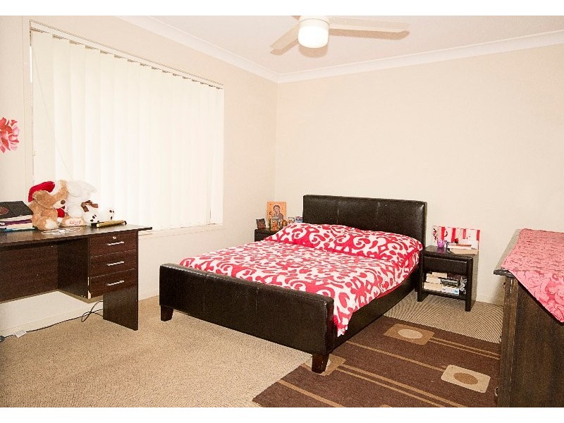 2 Lucy Street, Marsden QLD 4132