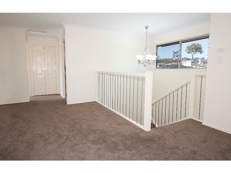24 Grand Tce, Waterford QLD 4133