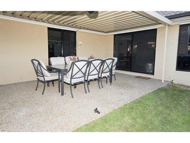 7 Webcke Ave, Crestmead QLD 4132