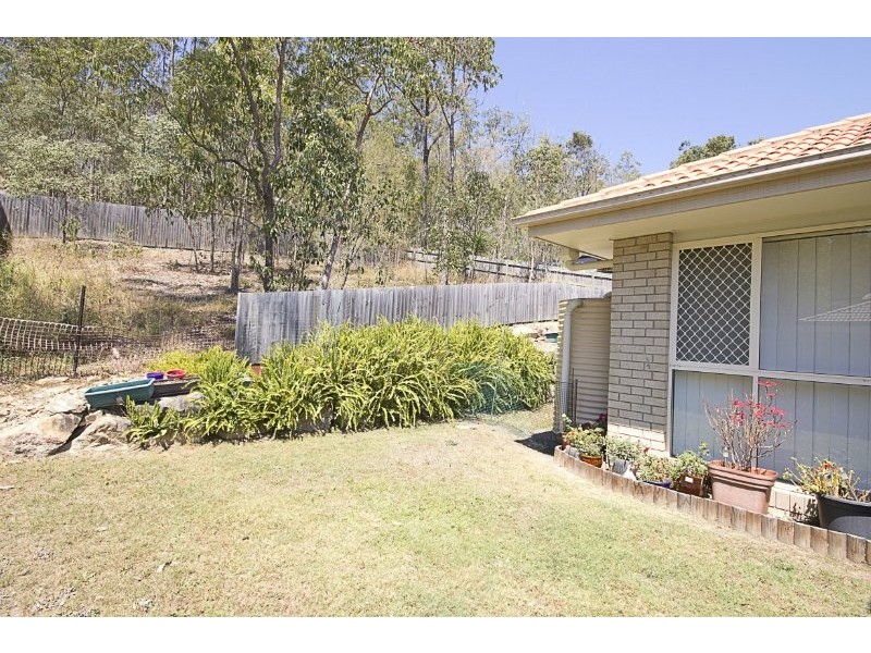 30 Mossman Parade, Waterford QLD 4133