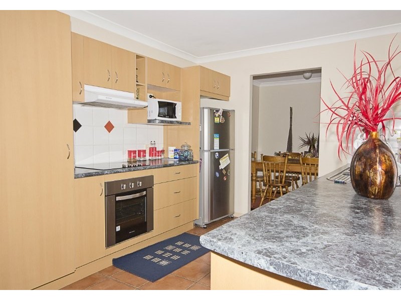 16 Starshine Street, Meadowbrook QLD 4131
