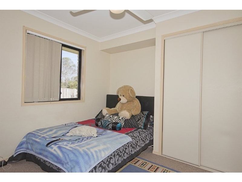 16 Starshine Street, Meadowbrook QLD 4131
