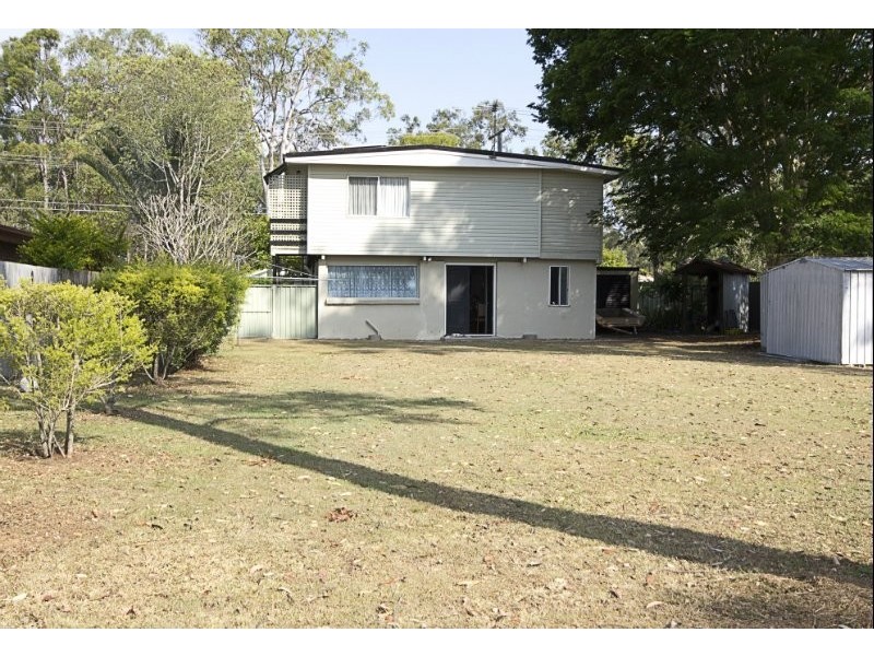64 Bluegum Drive, Marsden QLD 4132