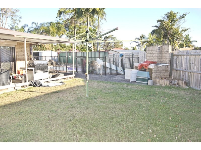 15 Monduran Street, Marsden QLD 4132
