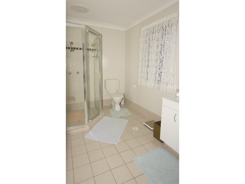 42 Judith Street, Crestmead QLD 4132