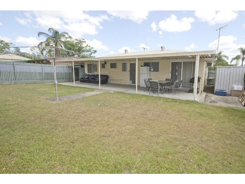 3 Dunbar Street, Browns Plains QLD 4118