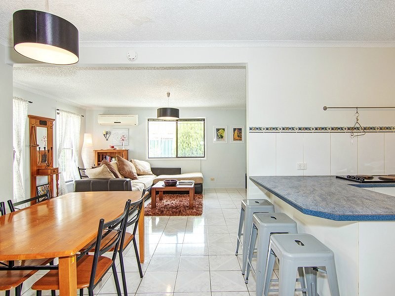 59 Christopher Street, Slacks Creek QLD 4127