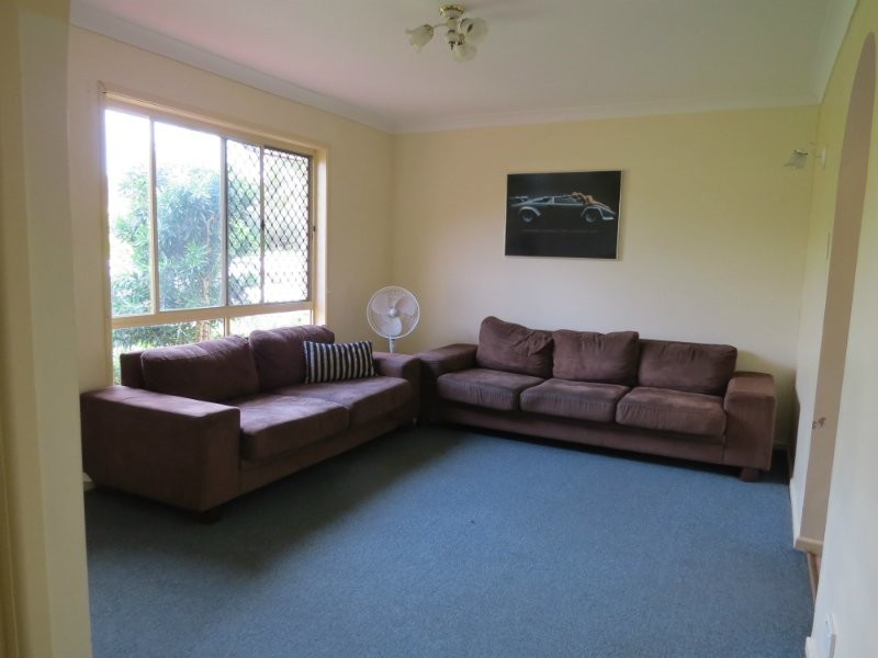 9 Brandon Street, Marsden QLD 4132