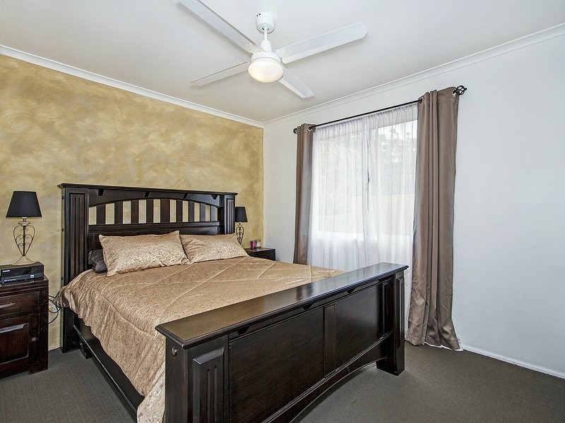 37 Parkland Avenue, Browns Plains QLD 4118