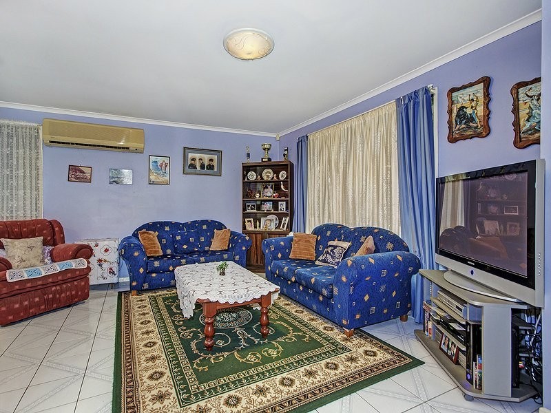 6 Waller Road, Browns Plains QLD 4118