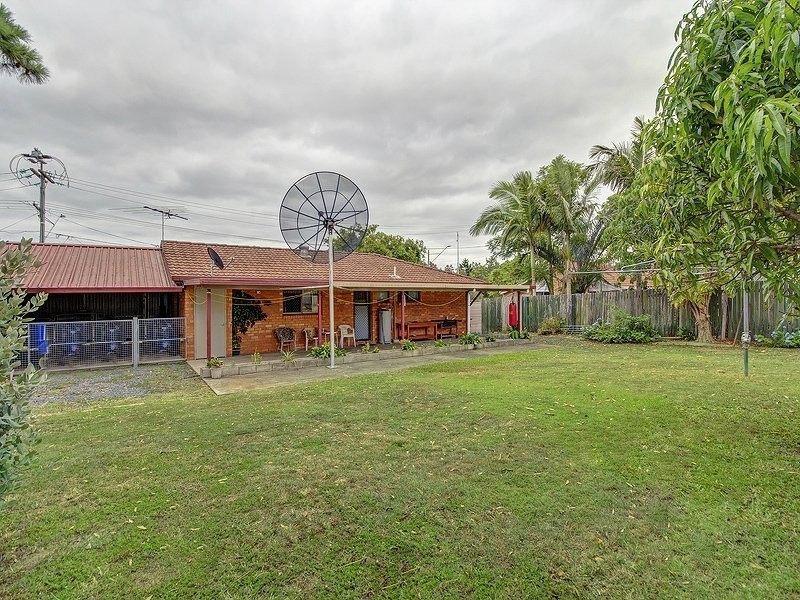 6 Waller Road, Browns Plains QLD 4118