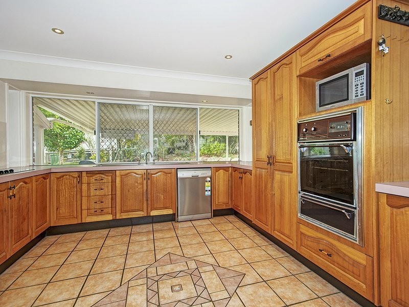 200-206 Crest Road, Park Ridge QLD 4125