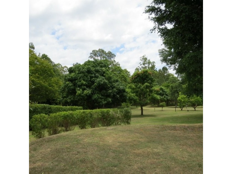 200-206 Crest Road, Park Ridge QLD 4125