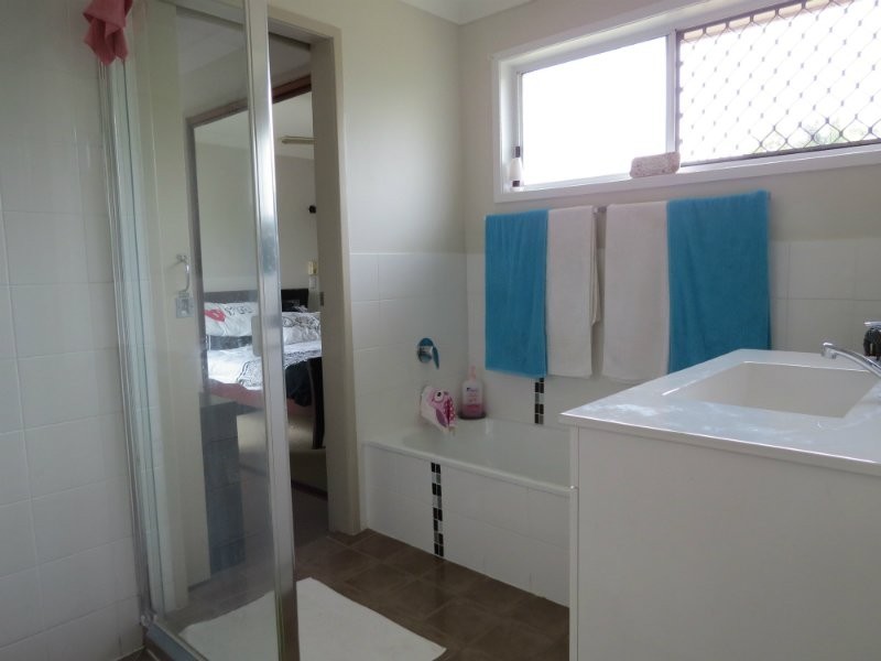 12 Holcus Court, Crestmead QLD 4132