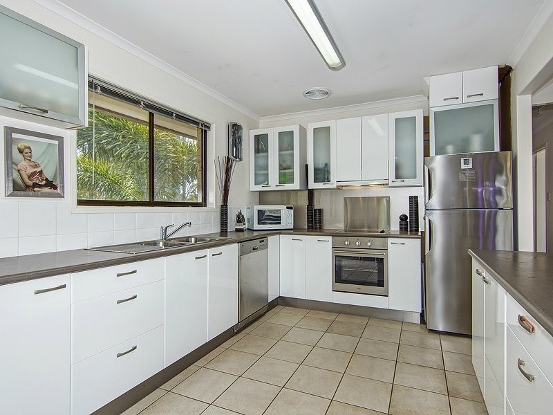 509-511 Middle Road, Greenbank QLD 4124