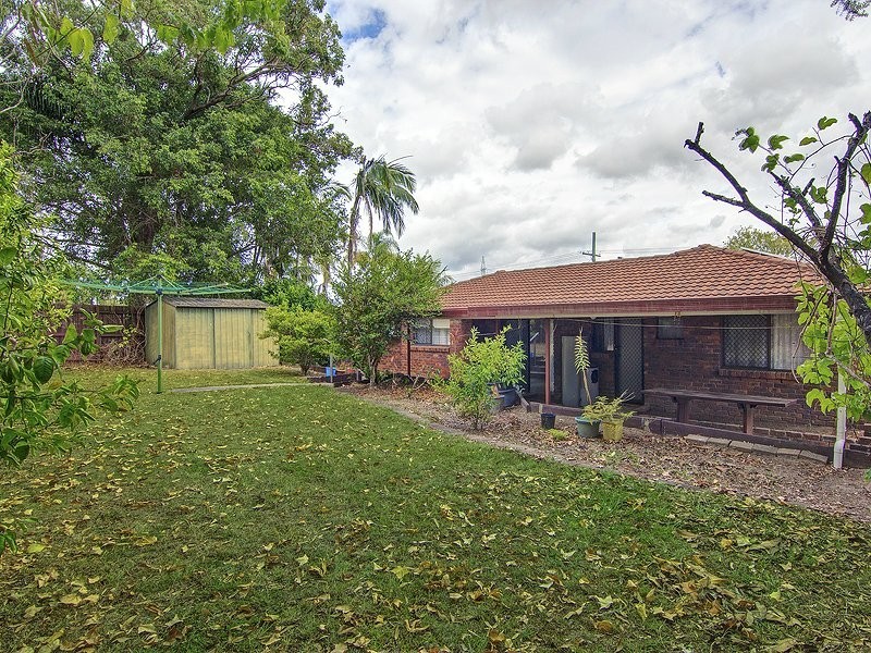 14 Waller Road, Browns Plains QLD 4118