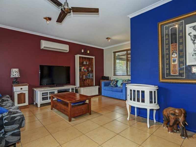 54 Flinders Crescent, Boronia Heights QLD 4124