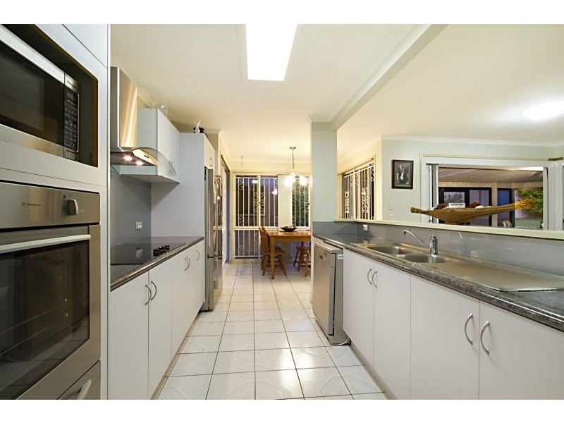 35 Corsloot Street, Regents Park QLD 4118