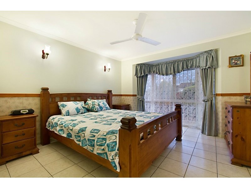 35 Corsloot Street, Regents Park QLD 4118