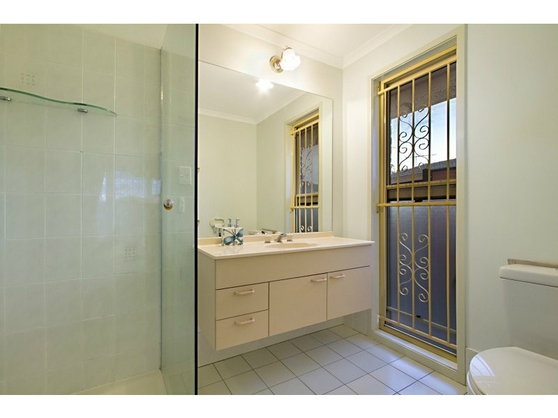 35 Corsloot Street, Regents Park QLD 4118