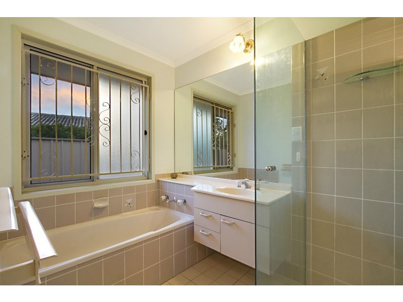 35 Corsloot Street, Regents Park QLD 4118