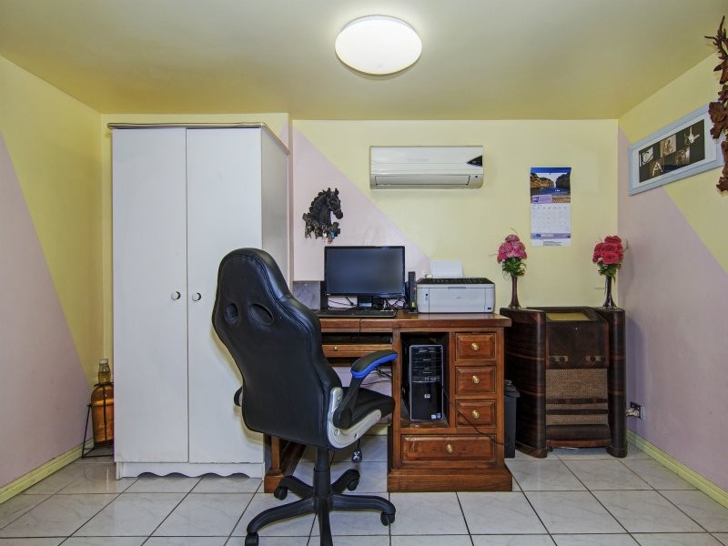 34 Darren Drive, Slacks Creek QLD 4127