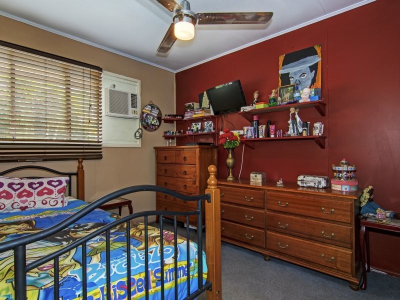 34 Darren Drive, Slacks Creek QLD 4127