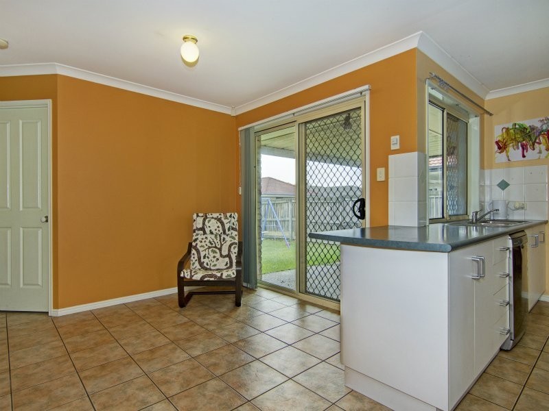 11 Faculty Circut, Meadowbrook QLD 4131