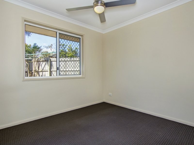23 Regal Drive, Regents Park QLD 4118