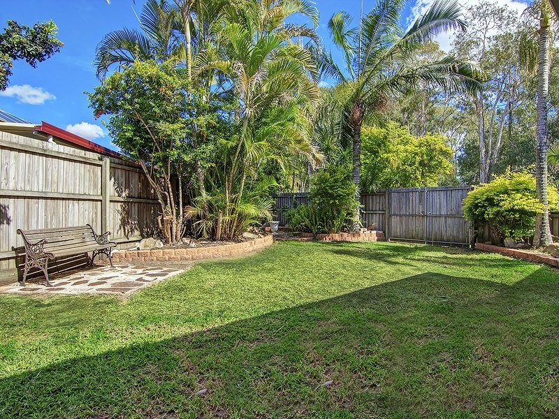 23 Regal Drive, Regents Park QLD 4118